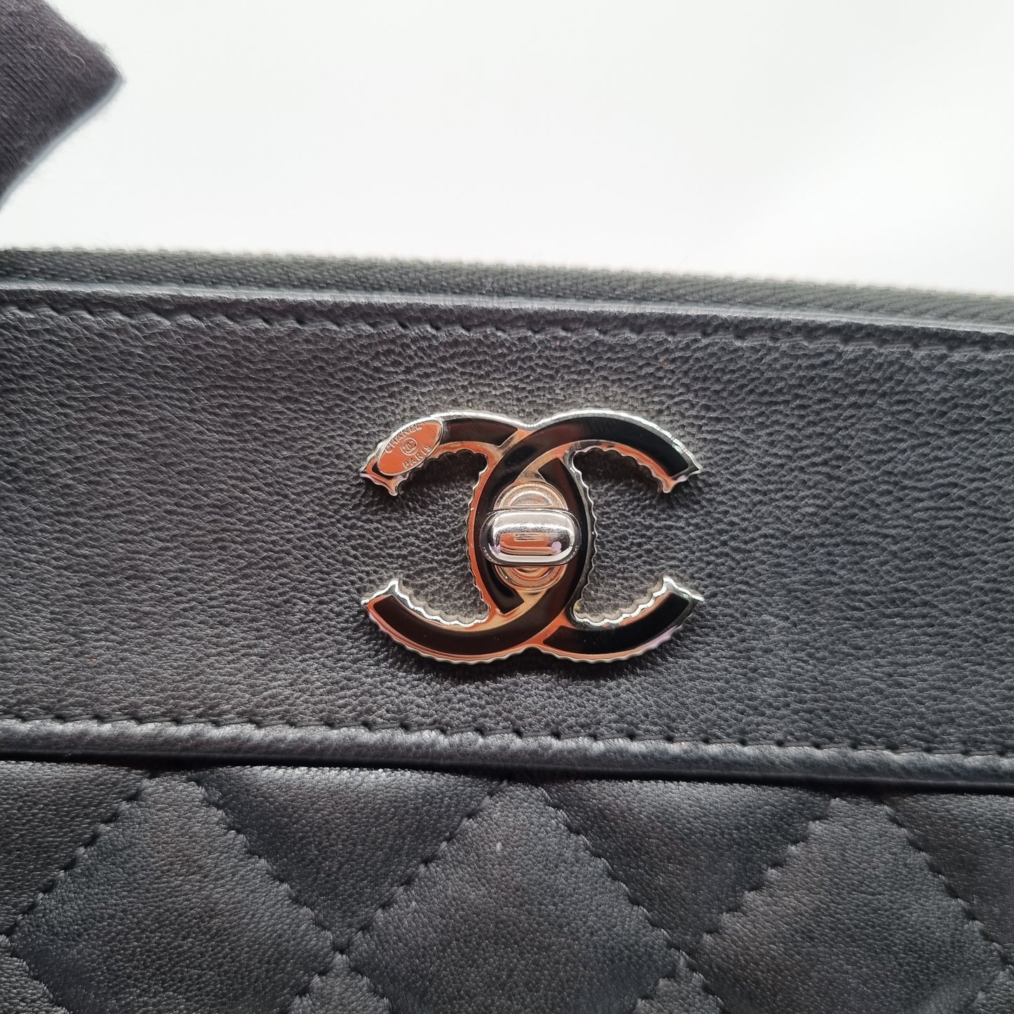 Chanel O Case Quilted Lambskin Black #23 Size 34x23