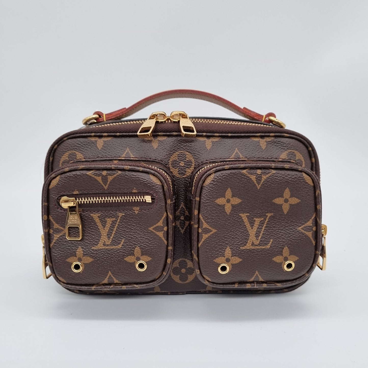 Louis Vuitton Utility Monogram Crossbody 2021 Size 20x6x15