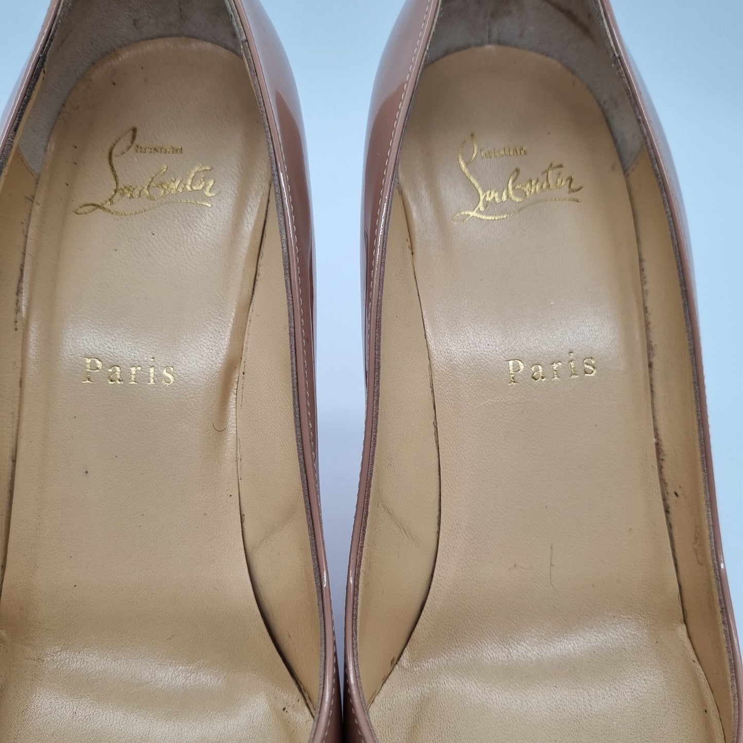 Christian Louboutin Pigalle Patent Nude Size 38,5/25 Dari Ujung