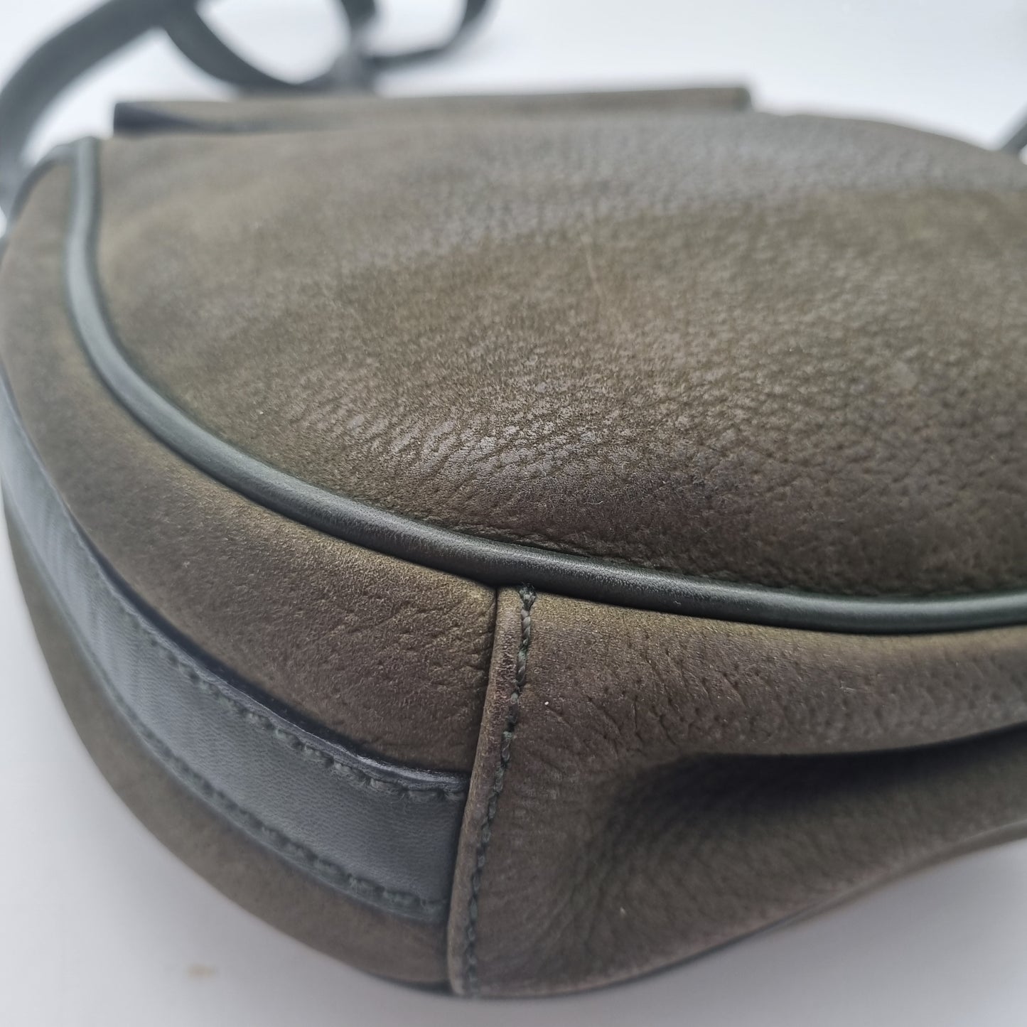 Aigner Green Leather Logo Flap Crossbody Size 15x6x21