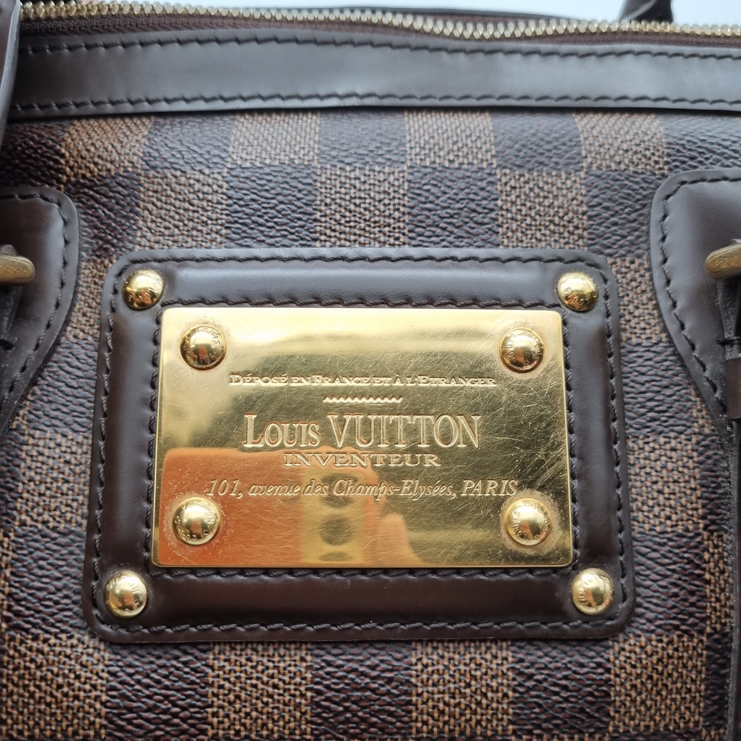 Louis Vuitton Berkeley Damier Ebene 2013 Size 32x14x25