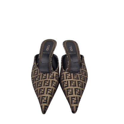 Fendi FF Vintage Kitten Heels Size 39,5/28cm (dari ujung)