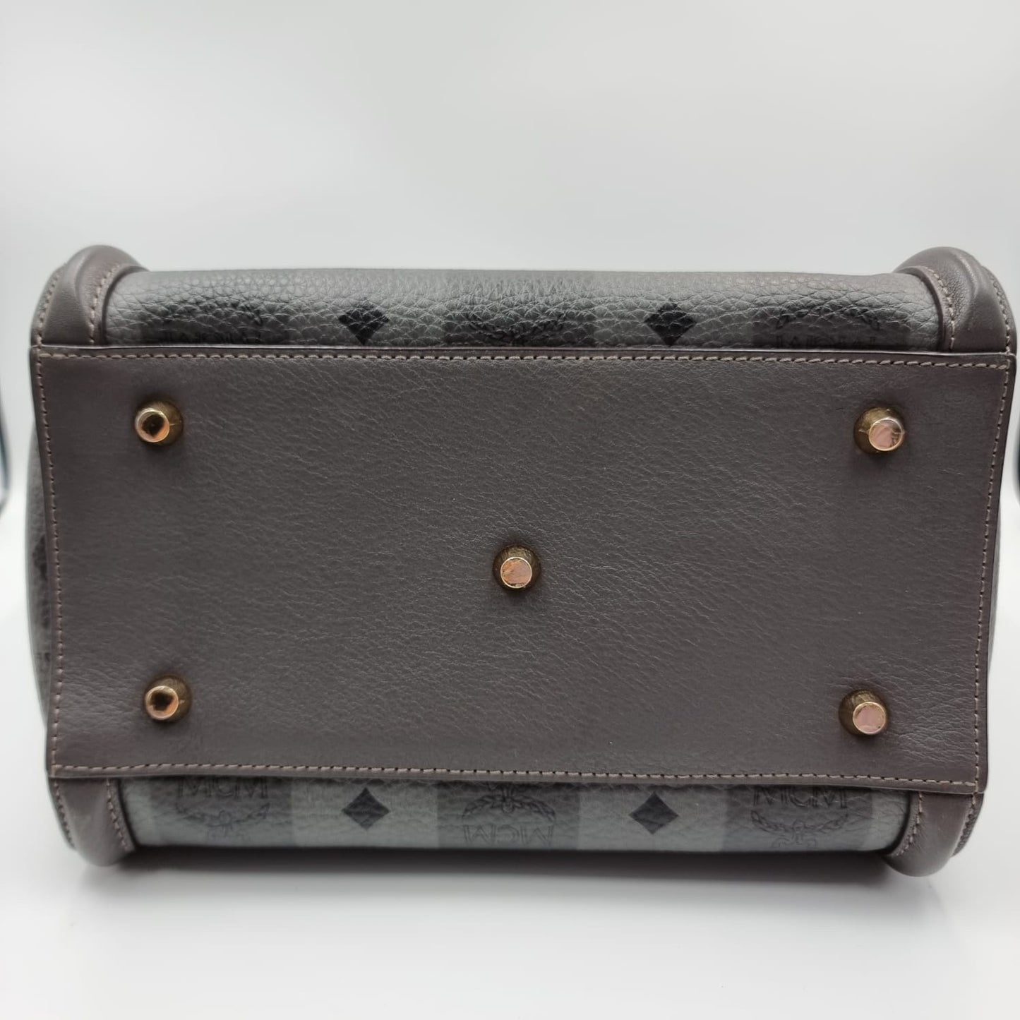 MCM Kathy Visetos Grey Size 31x24x15