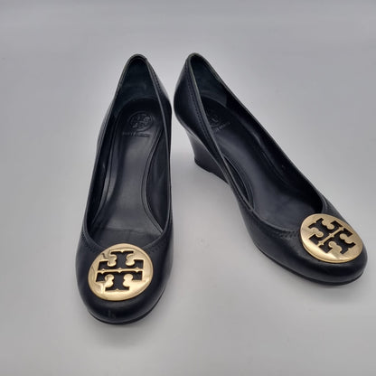 Tory Burch Weadges Gold Logo Black size 7.5M insole 24.5cm