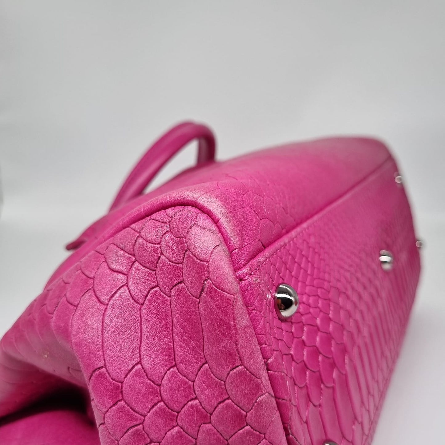 Longchamp Handbag Snake Skin Pink Size 32x9x29