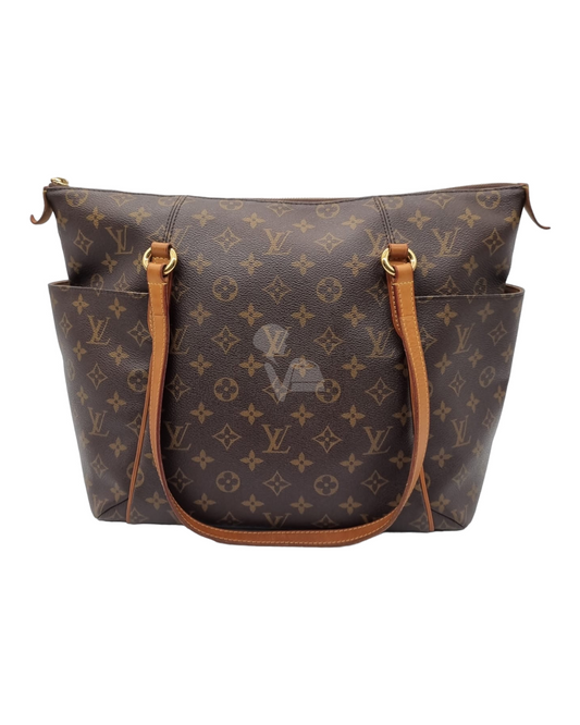 Louis Vuitton Totally Monogram MM 2010 Size 33x14x28