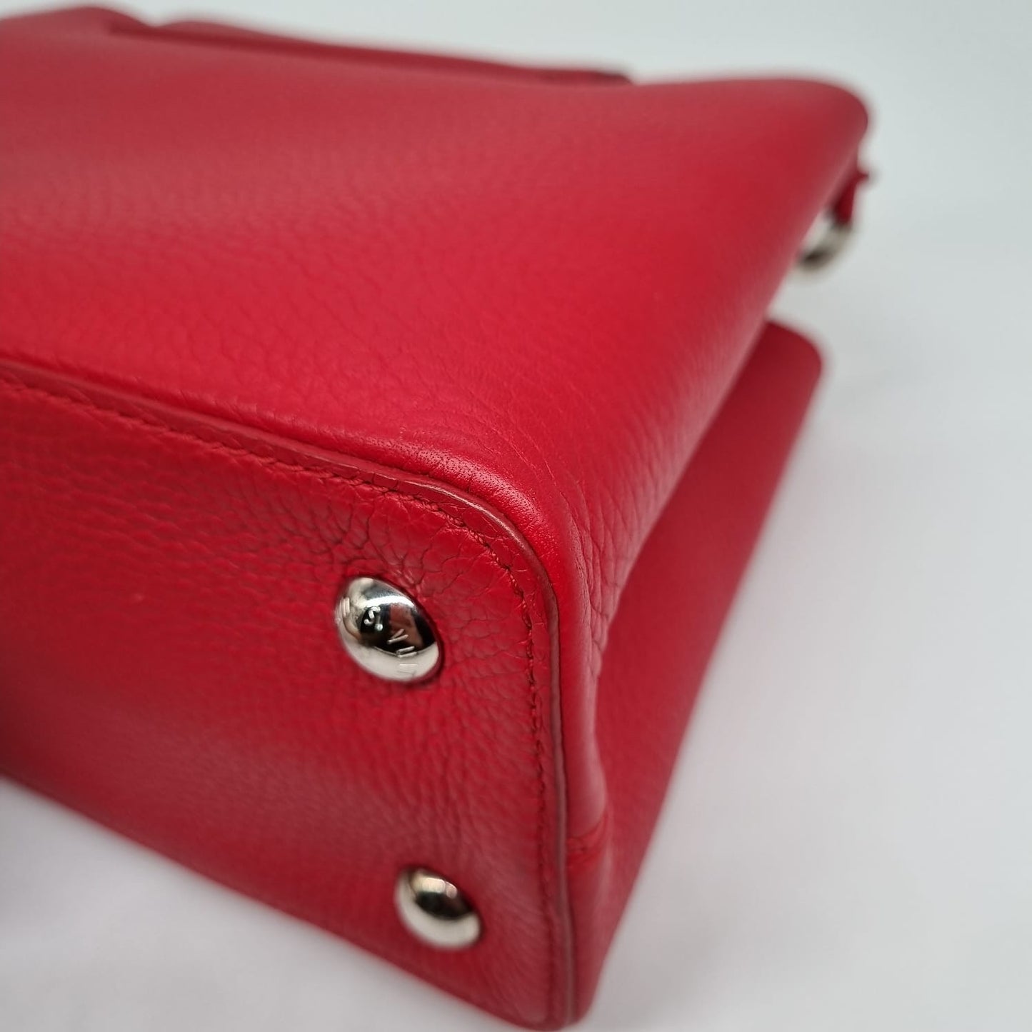 Louis Vuitton Cappucine MM Red Size 31x11x20