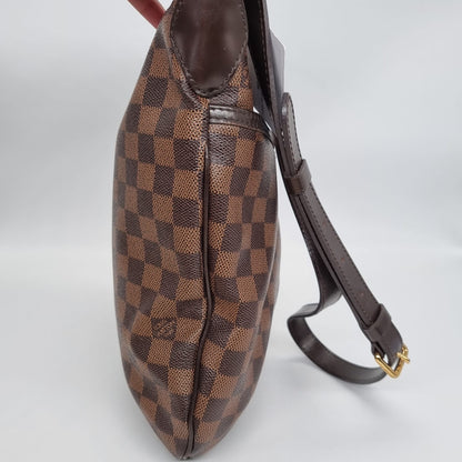 Louis Vuitton Bloomberg Damier 2011 size 32x31