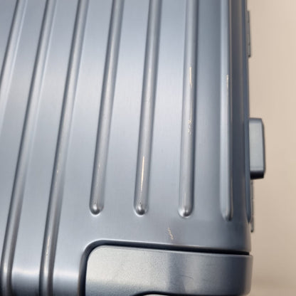 Rimowa Essentials Chaeck In L 31 Luggage Arctic Blue Size 35x23x48