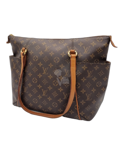 Louis Vuitton Totally Monogram MM 2010 Size 33x14x28