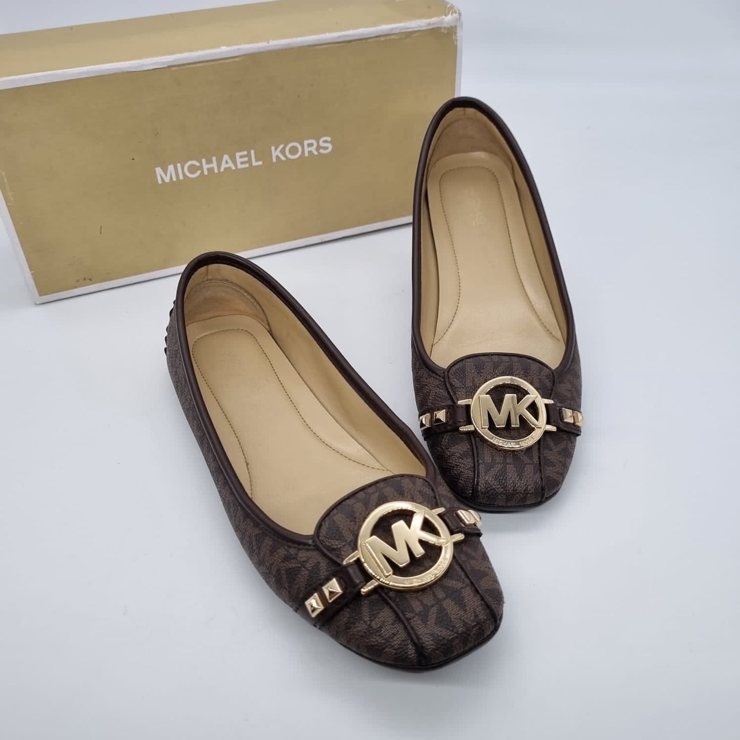 Michael Kors Lillie Mocca Leather Cream Size 9(40)/26