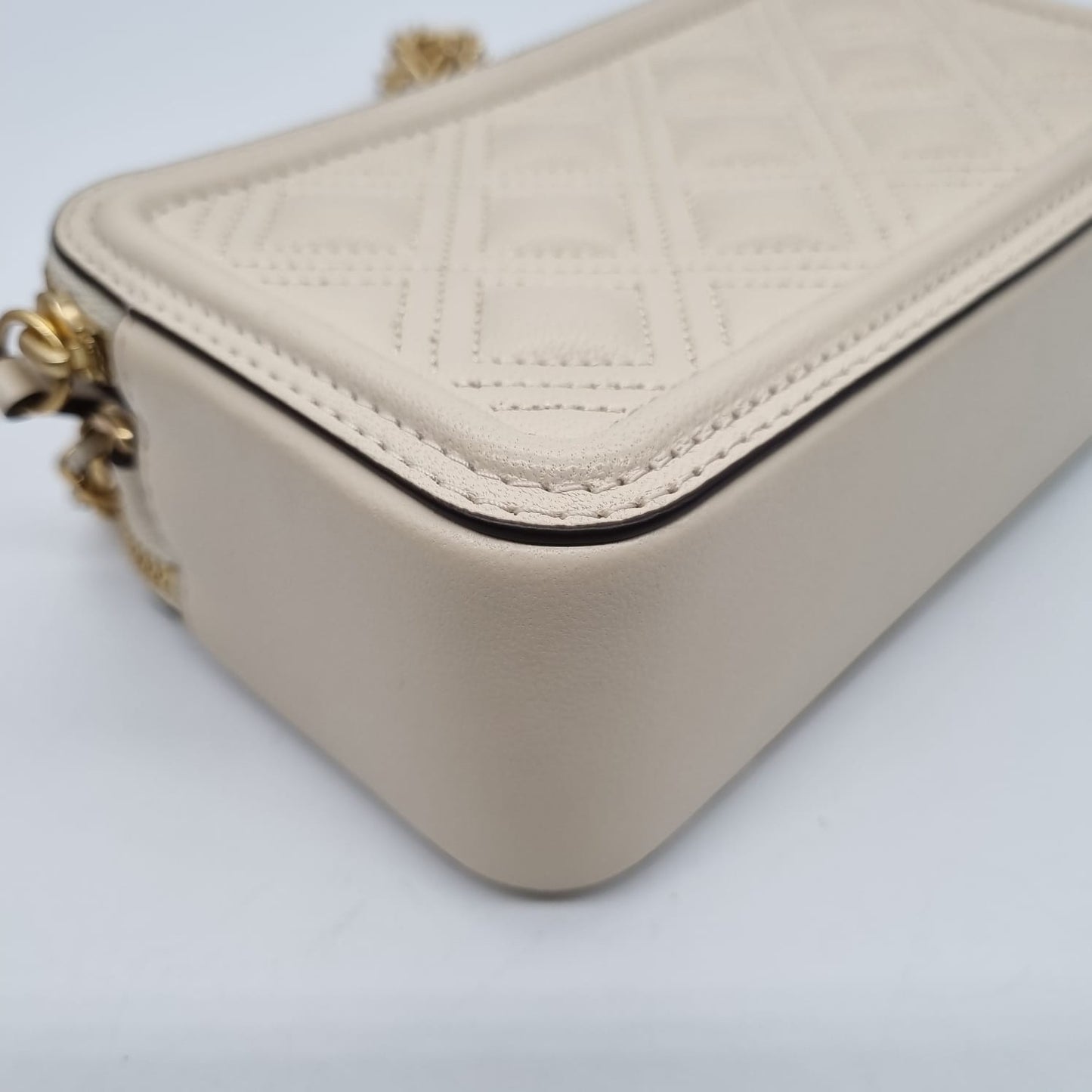 Tory Burch Fleming Double Zip New Cream Size 18x6x10