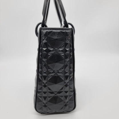 Dior Lady Dior Small Black Cannage Calfskin Diamond Motif 2022 Size 20x6x18