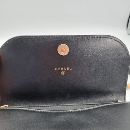 Chanel WOC Small Black Caviar GHW CHIP 2023 Size 15x5x10