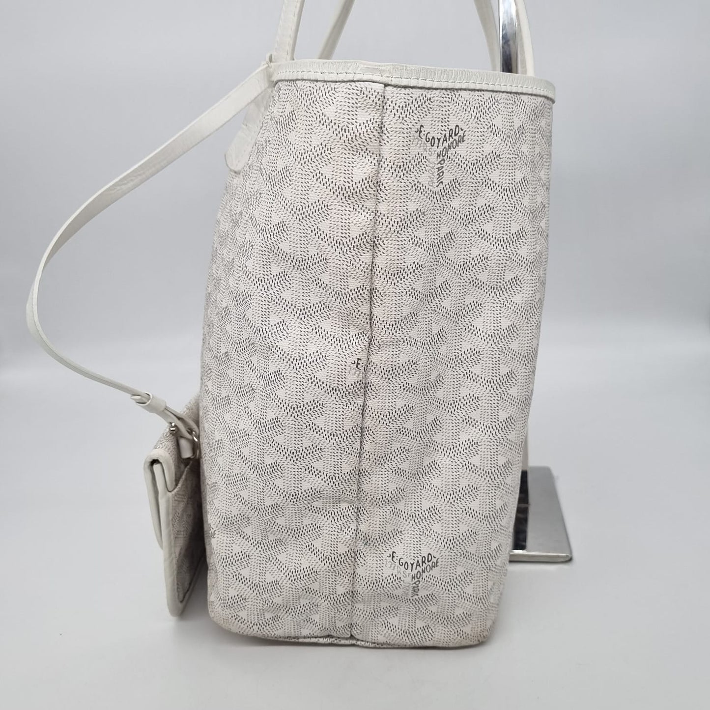 Goyard Saint Louis PM White 2012 Size 33x14x26