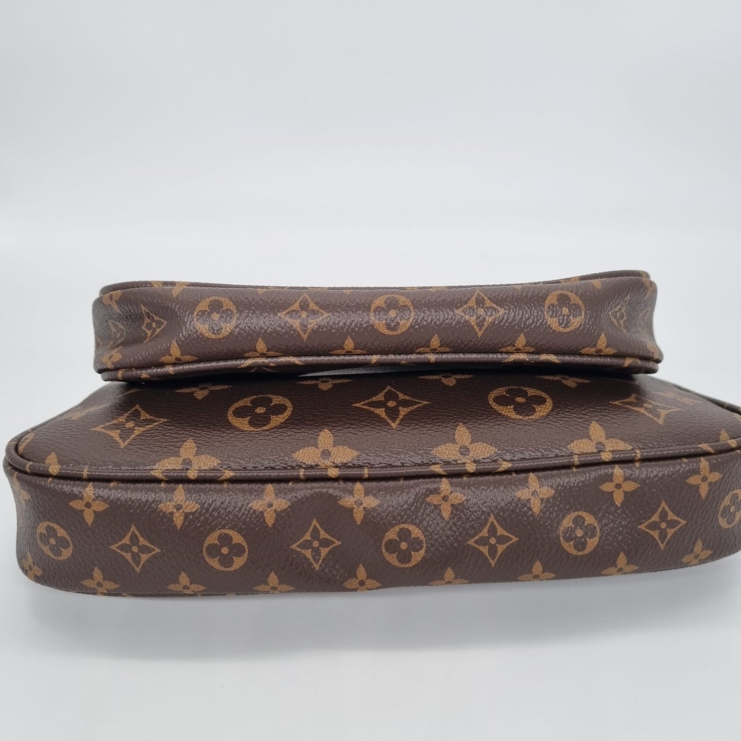 Louis Vuitton Pochette Monogram Rose Clair 2023 CHIP BNIB Size 24x4x14