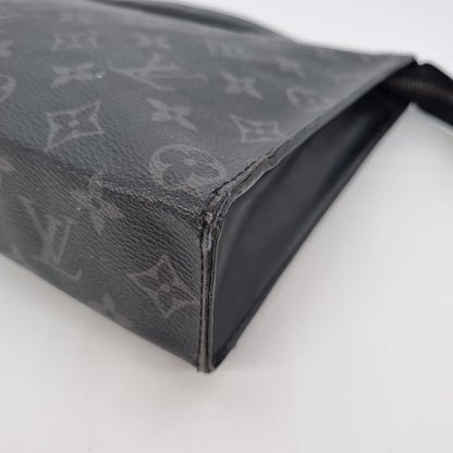 Louis Vuitton Voyage Pochette Monogram Black 2017 SIze 26x6x20