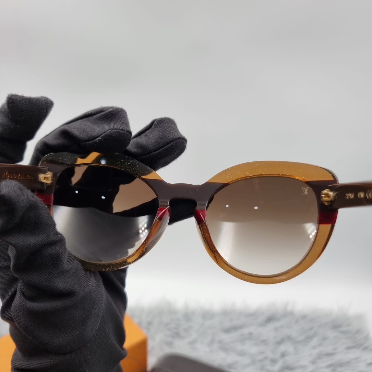 Louis Vuitton Peony Sunglasses Z0786E Brwon