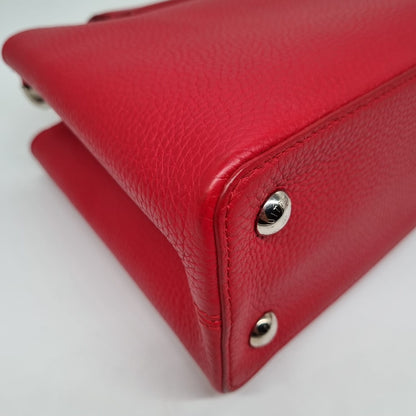 Louis Vuitton Cappucine MM Red Size 31x11x20