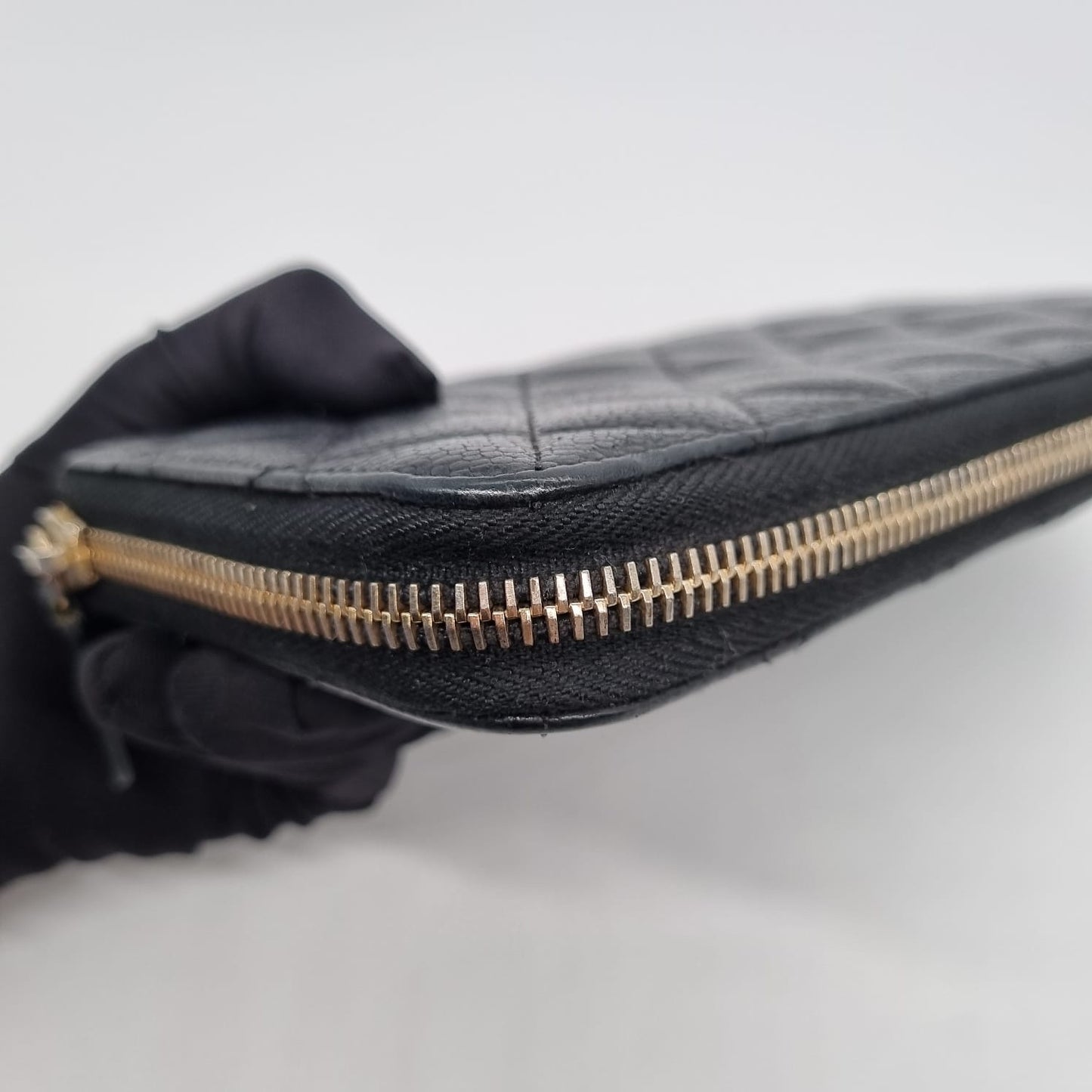 Chanel Classic Zipper Long Wallet Black Caviar #21 size 19x10