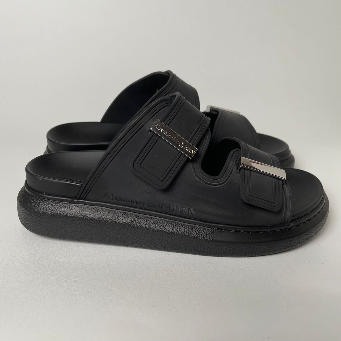 Alexander McQueen Sandal Rubber Birke Black