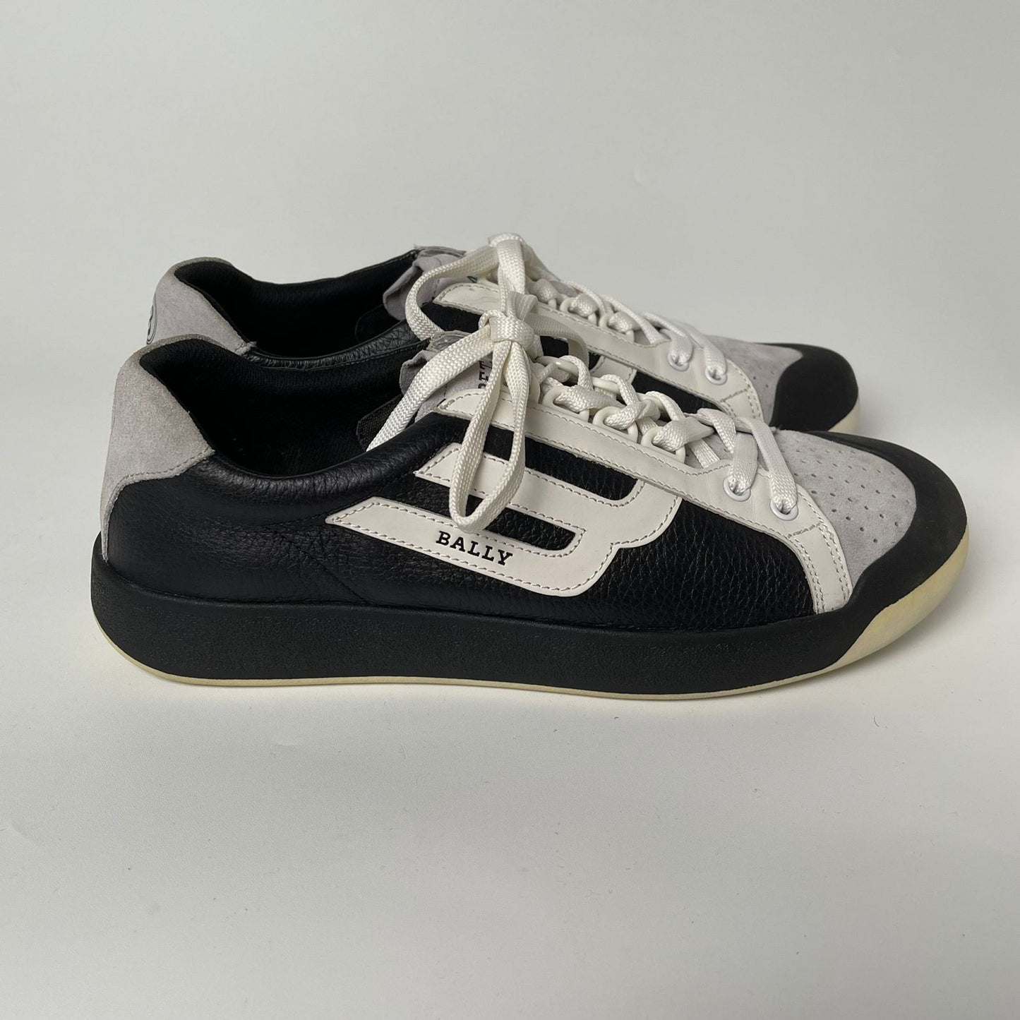 Bally New Competition Black Deer Grained Size 9/28