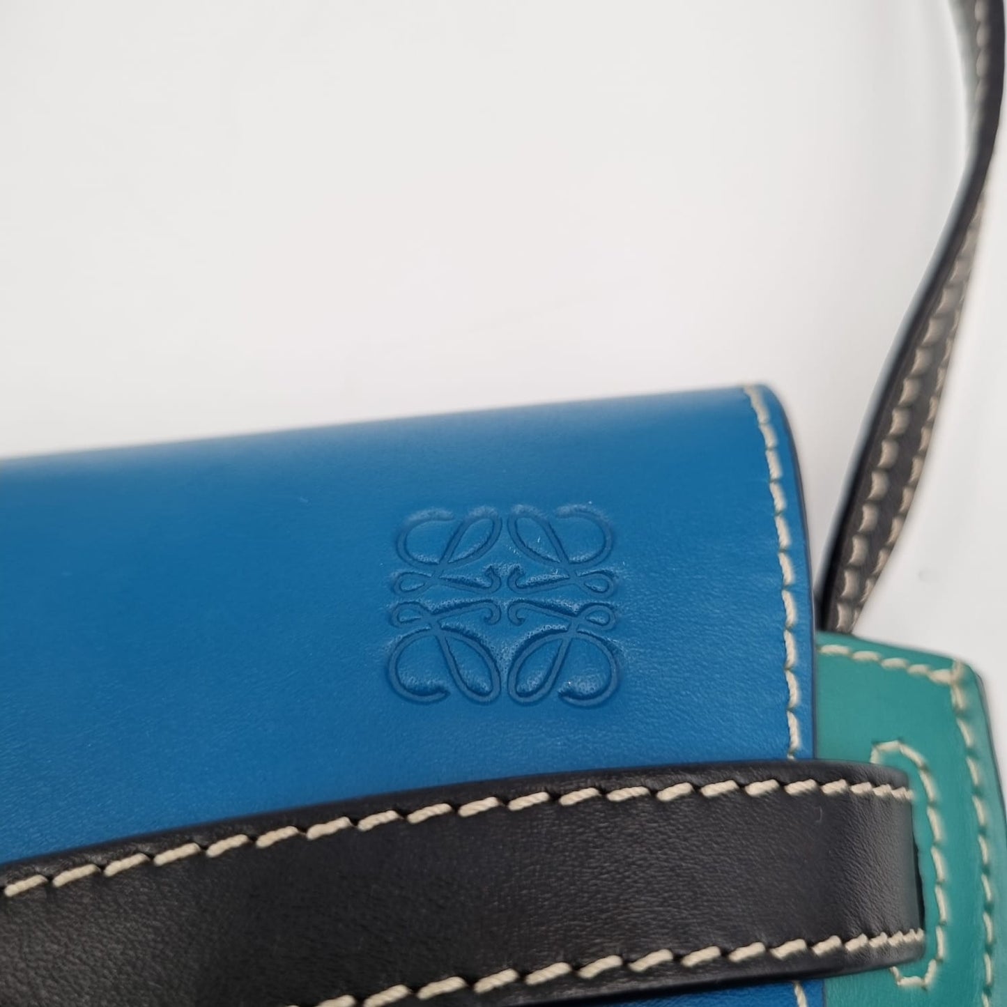 Loewe Gate Mini Tricolor 2019 Size 20x4x15