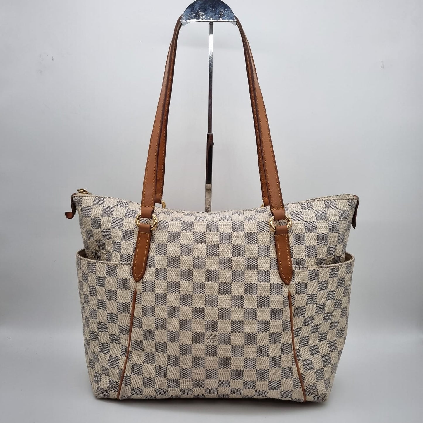 Louis Vuitton Totally Damier Azur 2010 Size 33x14x29