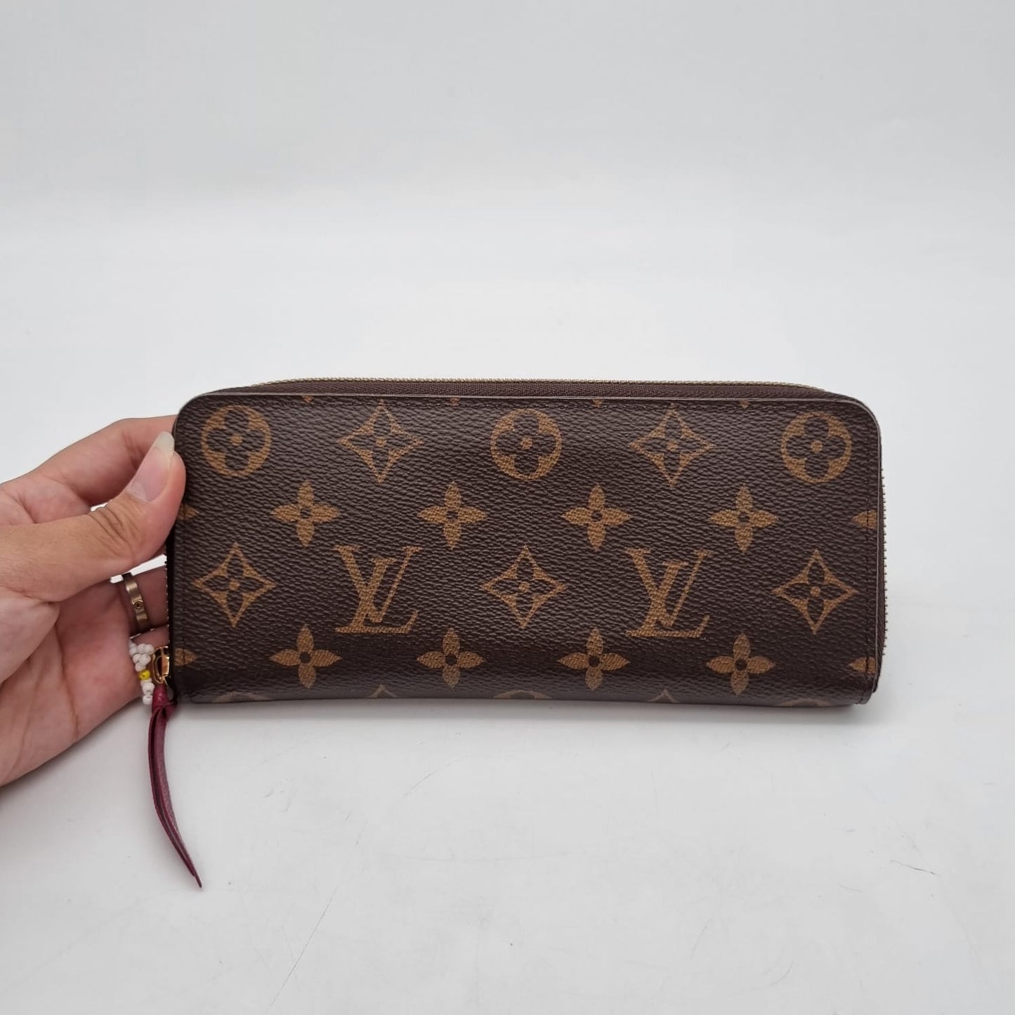 Louis Vuitton Monogram Zip Long Wallet CHIP Size 19x9