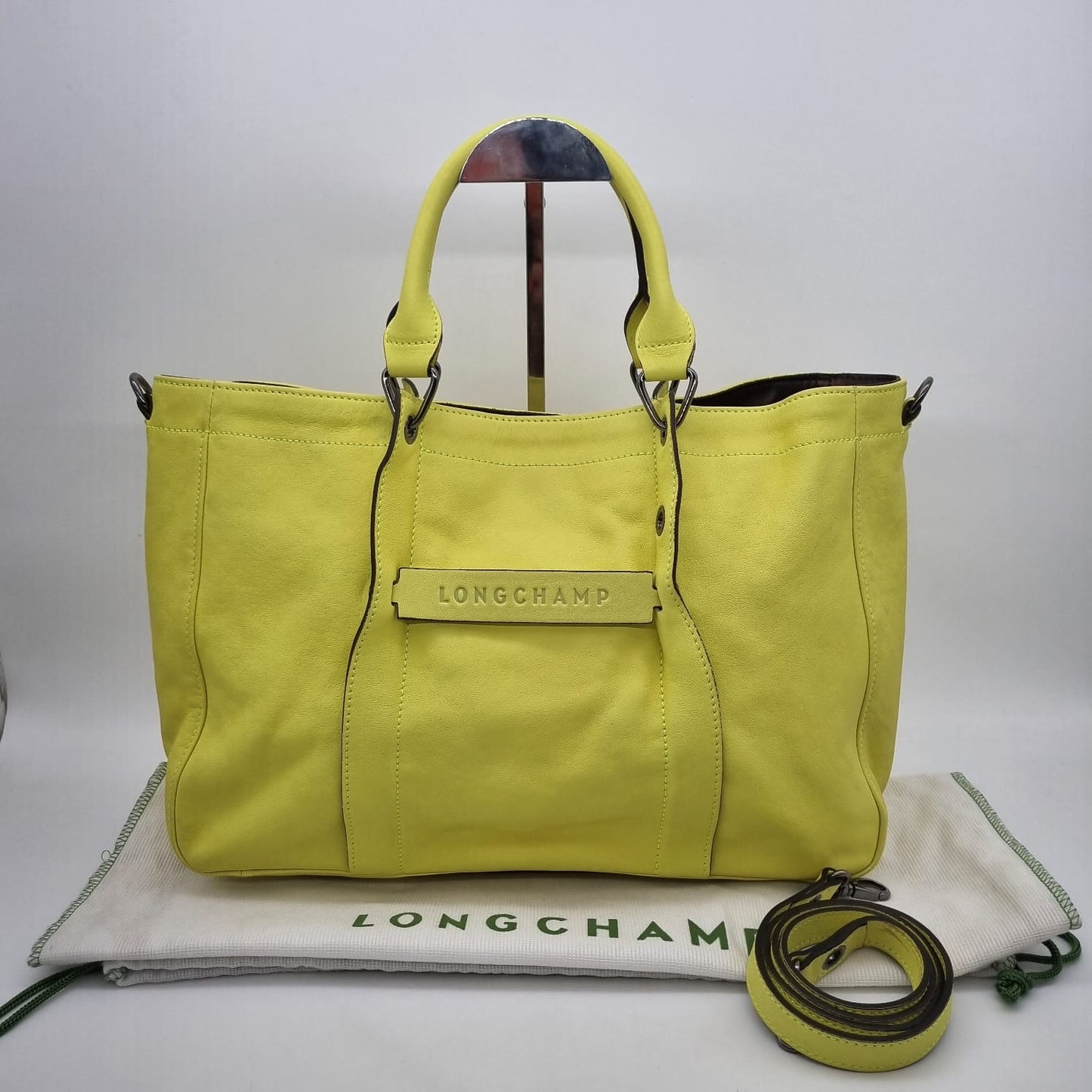 Longchamp 3D Leather Handbag Lime Size 36x11x26