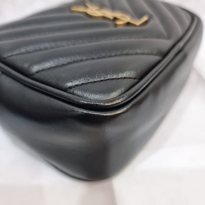 Yves Saint Laurent Lou Camera Bag Black