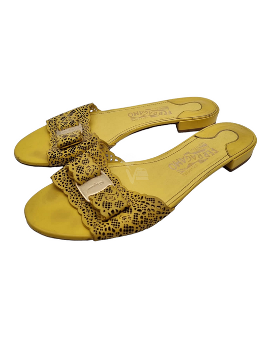 Salvatore Ferragamo Vara Flat Slide Sandal Yellow Insole 25cm