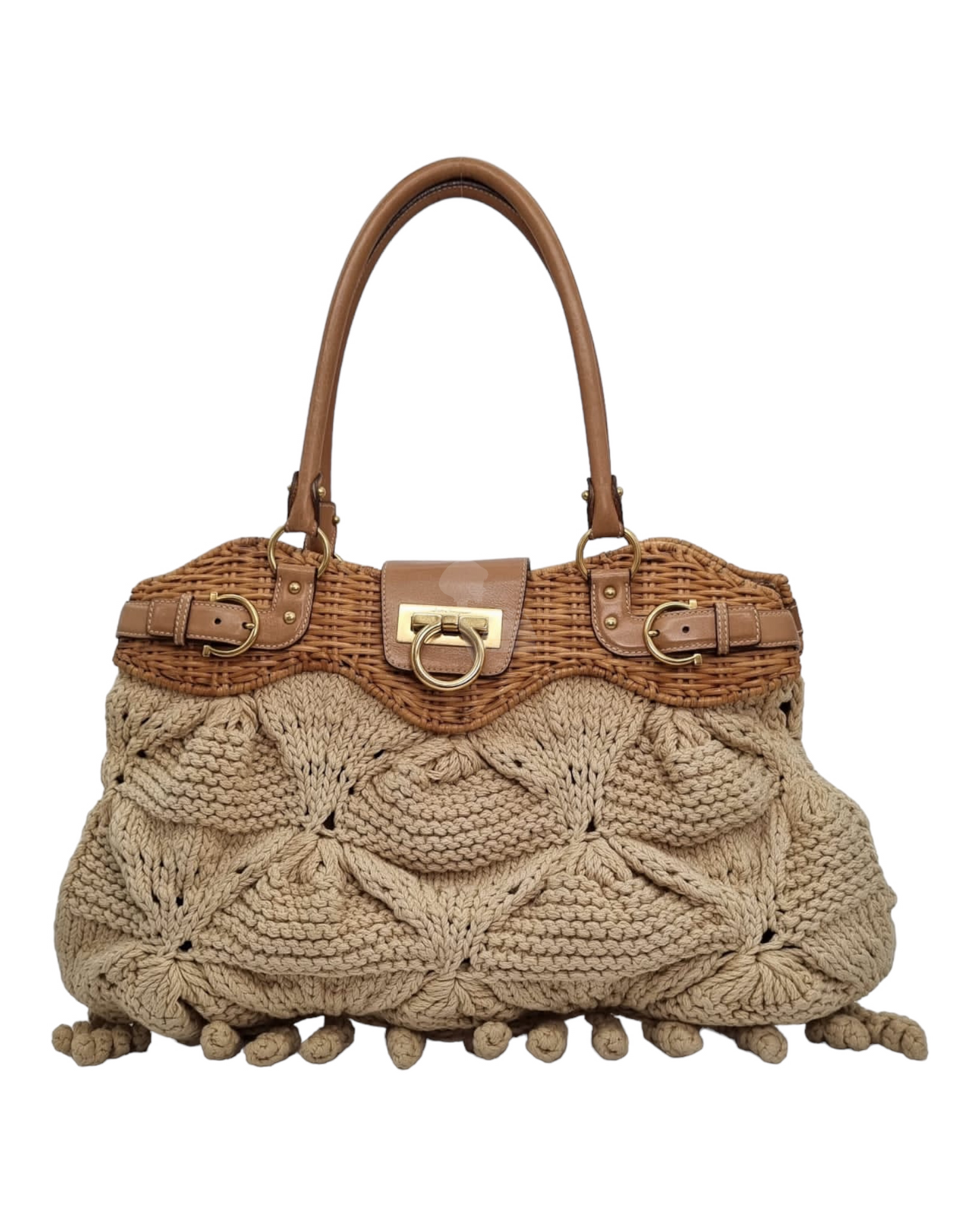 Salvatore Ferragamo Marisa Crochet With Large Neutral Wicker Size 48x30