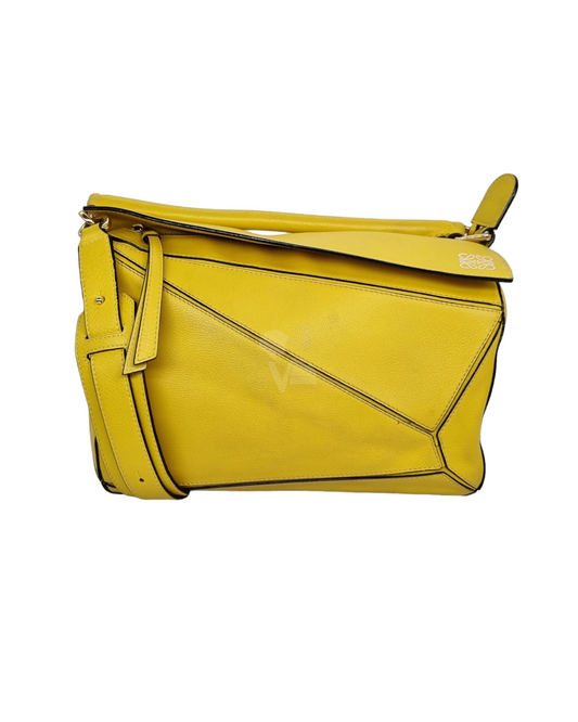 Loewe Puzzle Yellow Medium Size 28x12x20