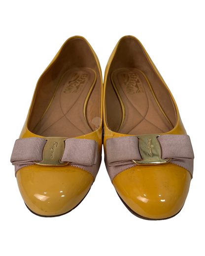 Salvatore Ferragamo Flat Shoes Yellow Patent Size 7,5D/24