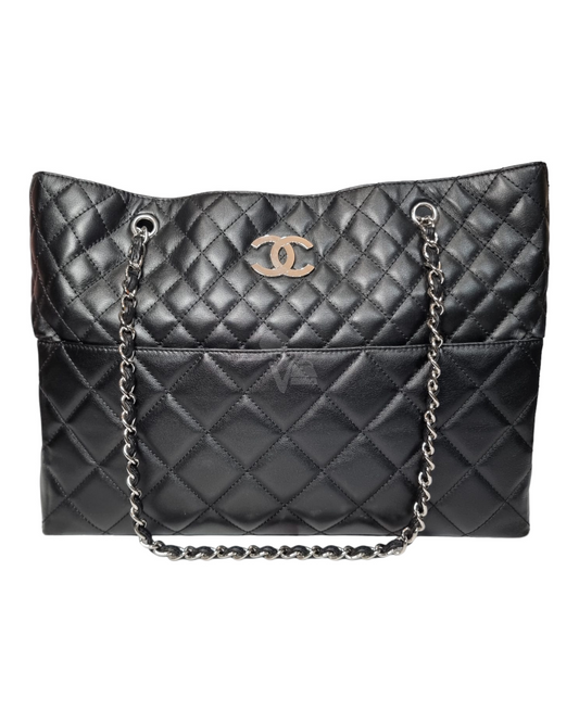 Chanel Timeless CC Lambskin Tote Black #15