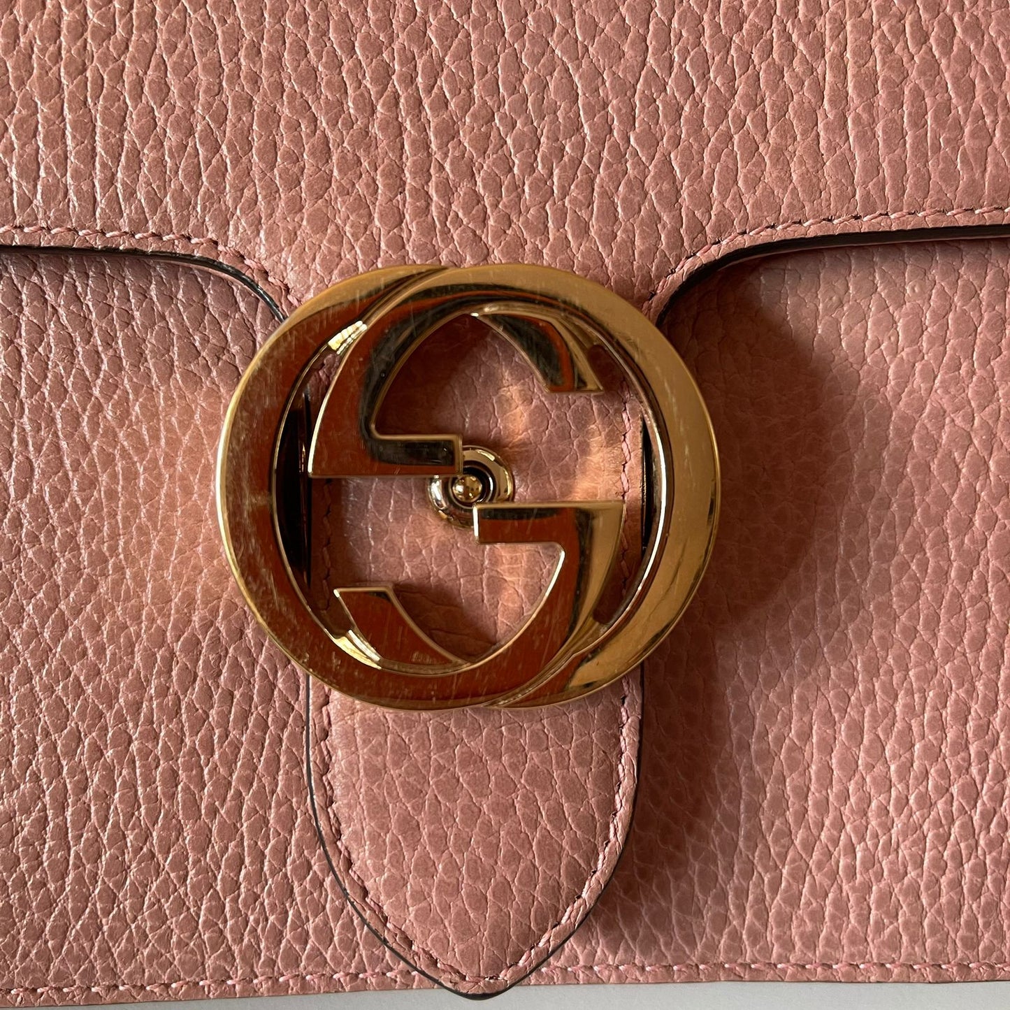 Gucci Interlocking Chain Wallet Leather Rose Poudre