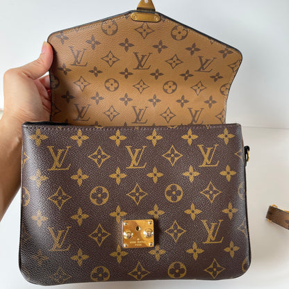 Louis Vuitton Metis Reverse Monogram 2017