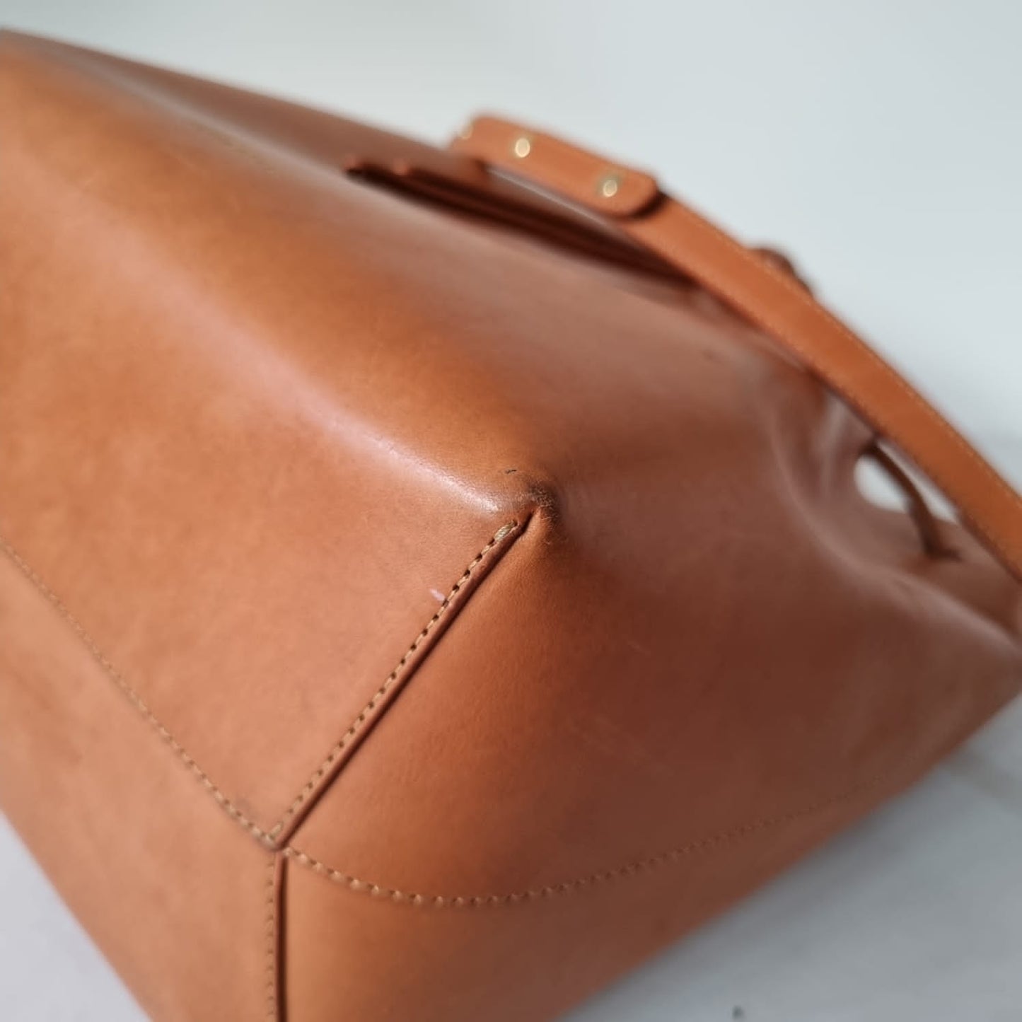 Mansur Gavriel Bucket Bag Tan Size 23x15x30