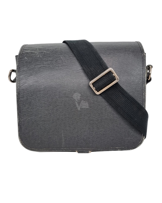 Louis Vuitton Messenger Bag Black 2010 Size 27x8x27