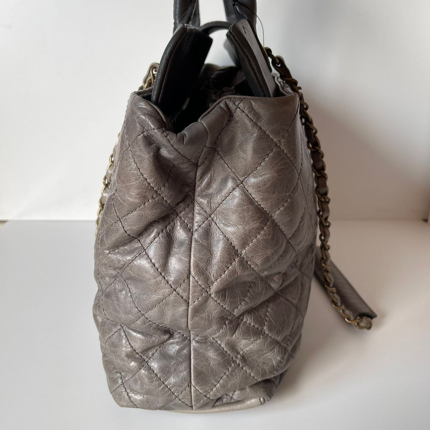 Chanel Stingray Bindi Medium Calfskin Tote Grey #16