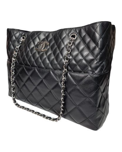 Chanel Timeless CC Lambskin Tote Black #15