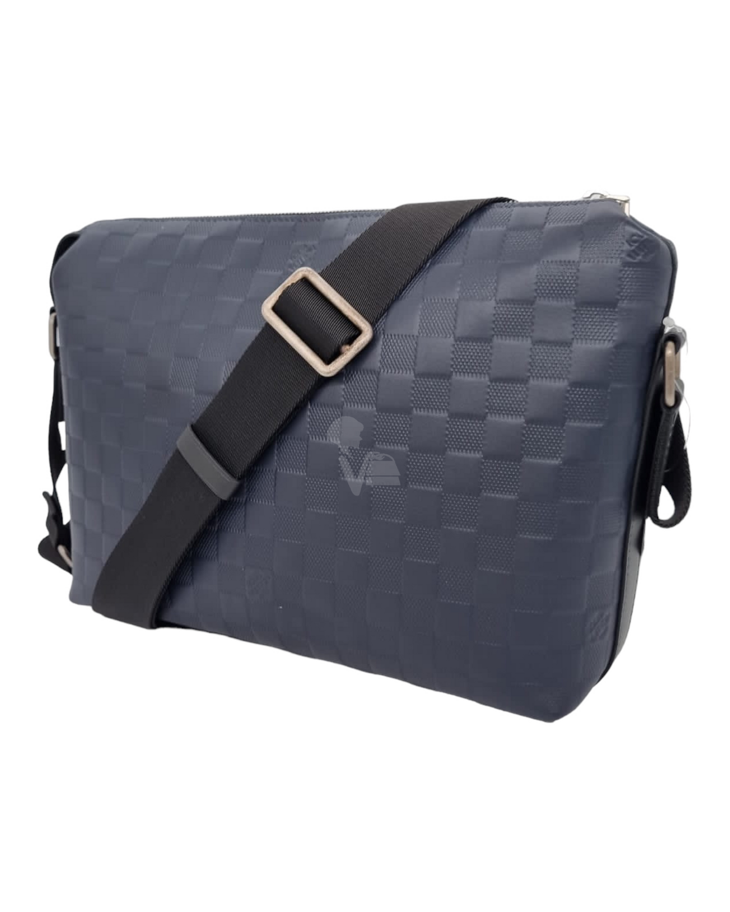 Louis Vuitton Discovery Apollo Messenger Bag Navy PM 2019 Size 30x9x24