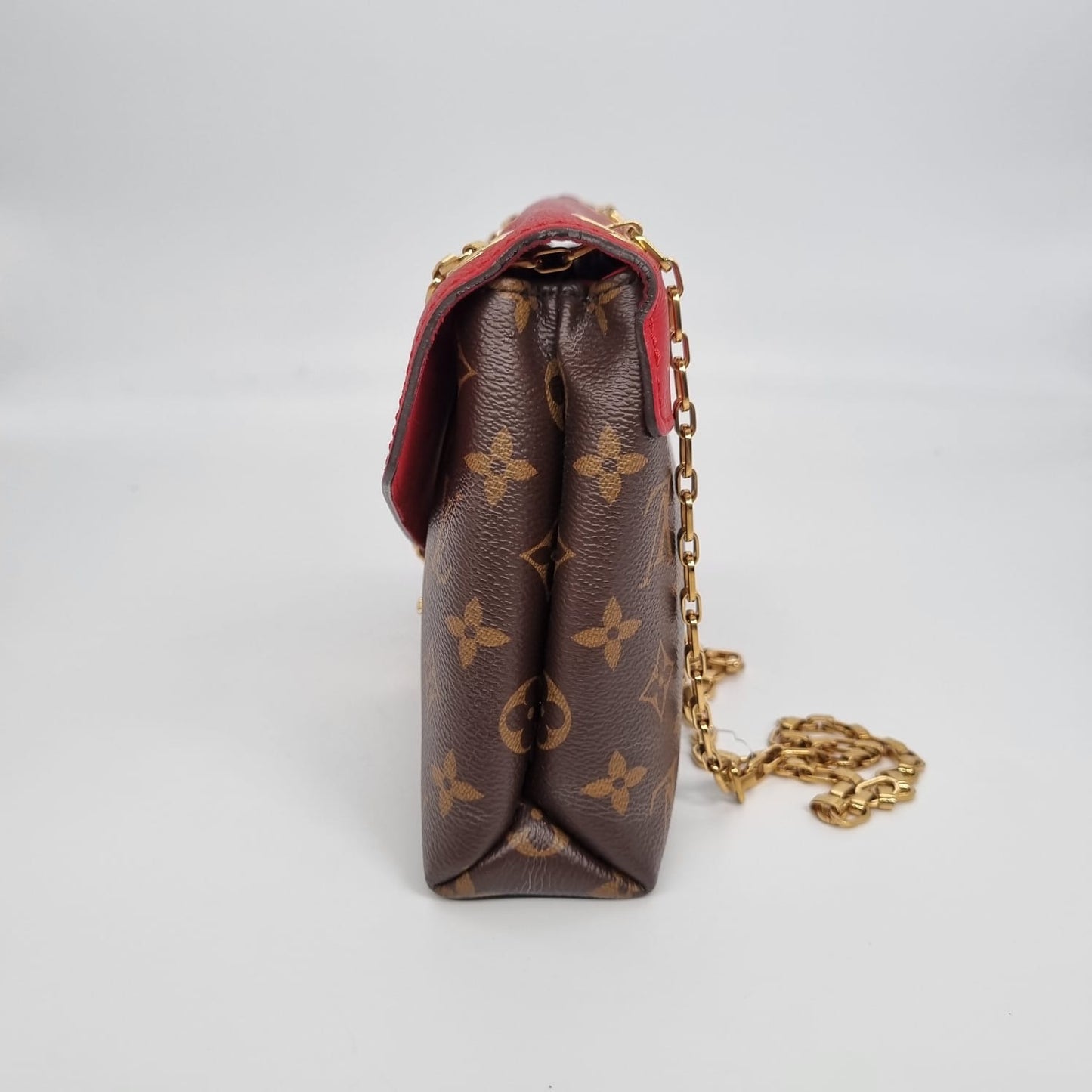 Louis Vuitton Pallas Chain Monogram Cherry 2016 Size 27x5x17