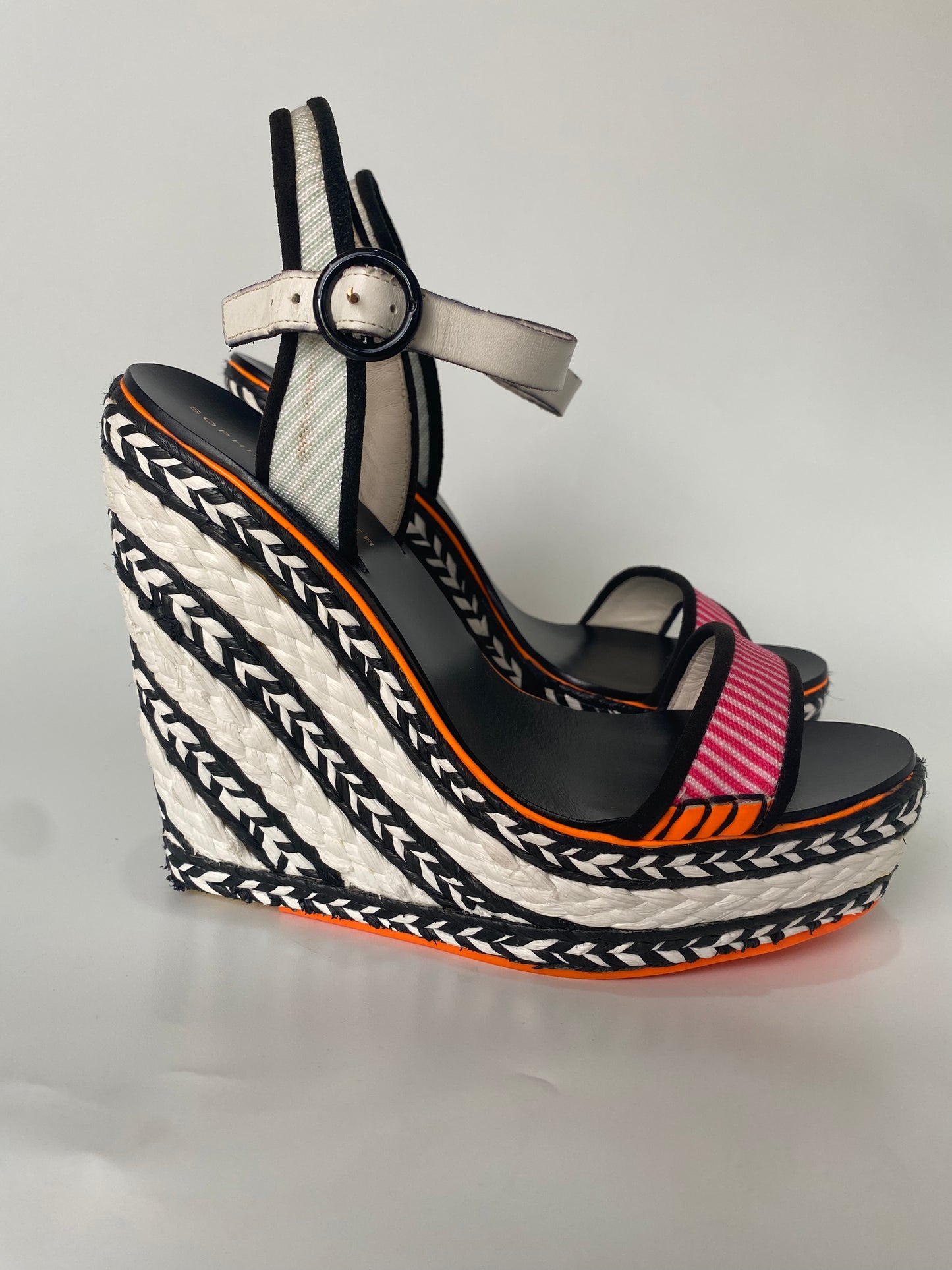 Sophia Webster Wedges White Black Pink