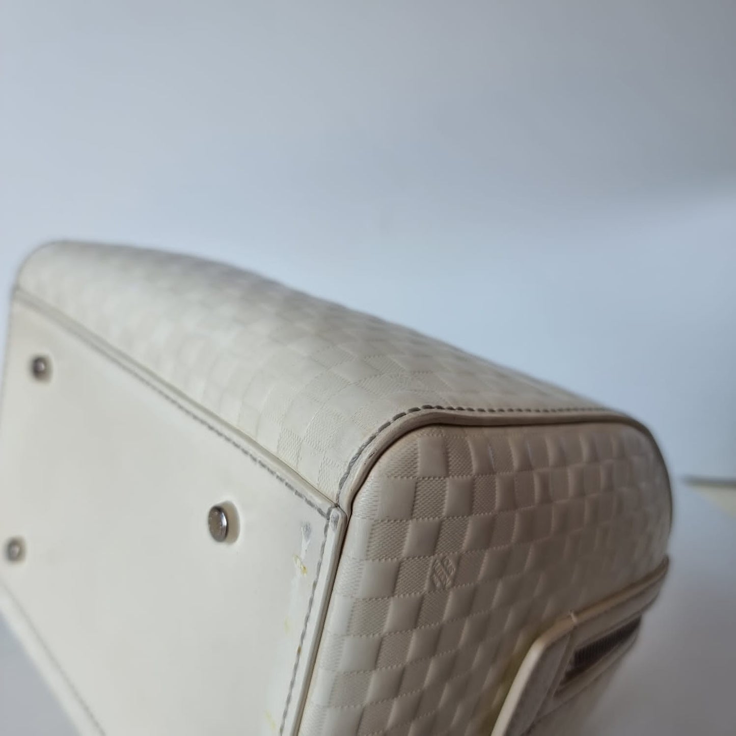 Louis Vuitton Damier Faccete Speedy Cube Ivory 2013 Size 20x11x24