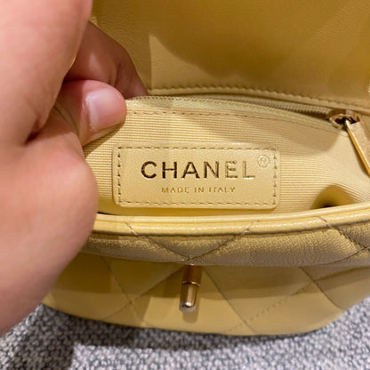 Chanel 22P Seasonal Square Mini In Light Yellow Caviar GHW CHIP Size 17x7x13