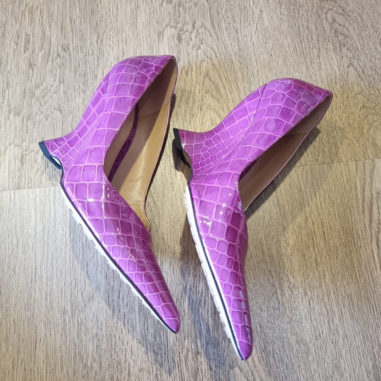 Bottega Veneta Embossed Wedges Croco Purple Size 40/28 Dari Ujung