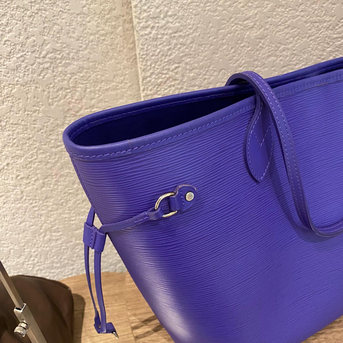 Louis Vuitton Neverfull MM Epi Leather Purple 2013 Size 32x16x30