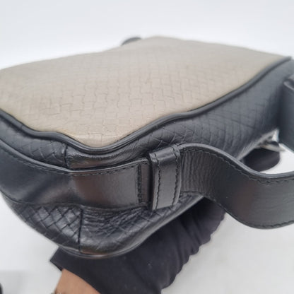 Bottega Veneta Front Pocket Crossbody Bag Multicolor Size 12x7x21